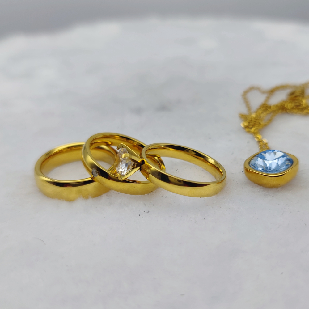 Luksusowa biżuteria wystawowa  – Women Accessories Display recenzja i cena